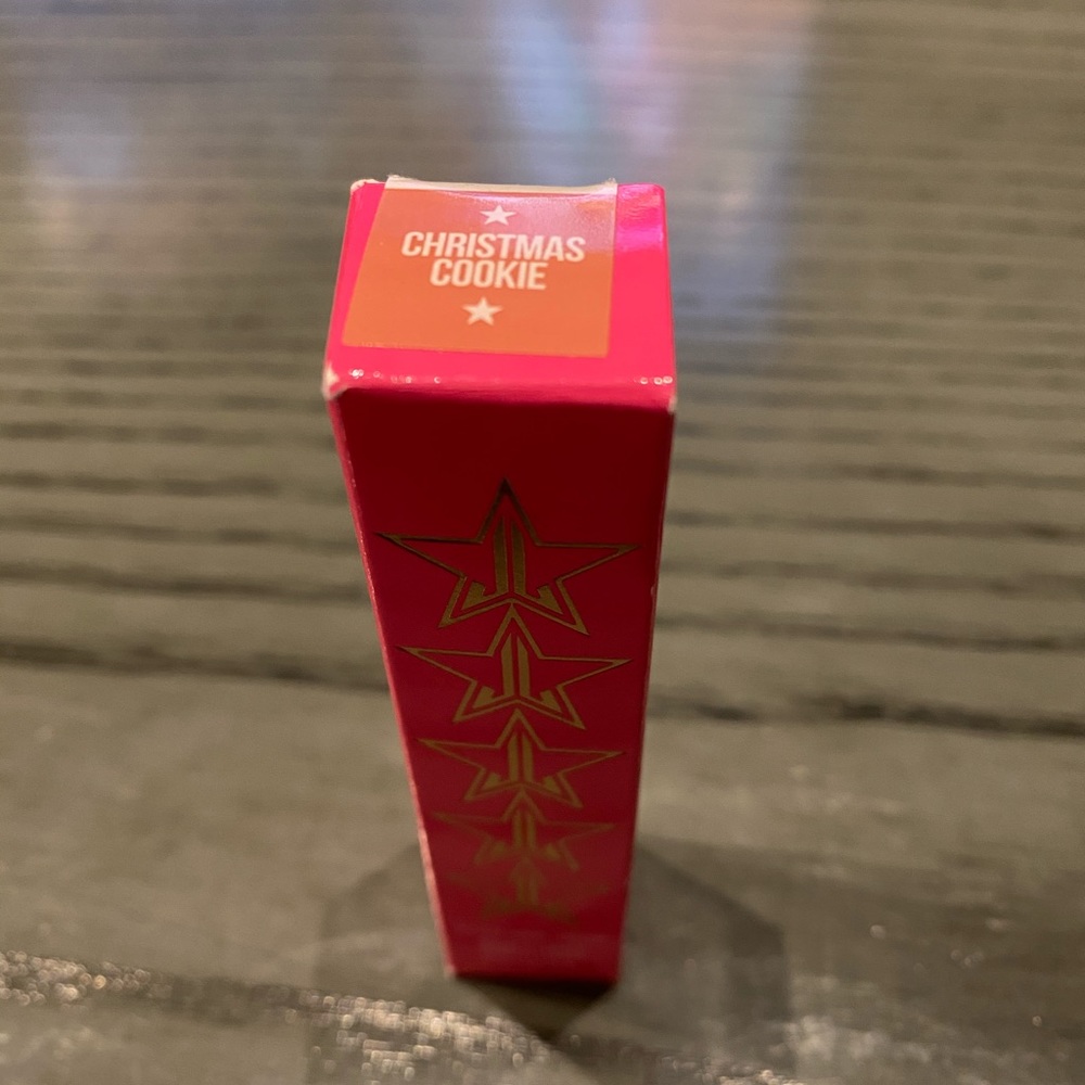 JSC Velour Liquid Lipstick in Christmas Cookie